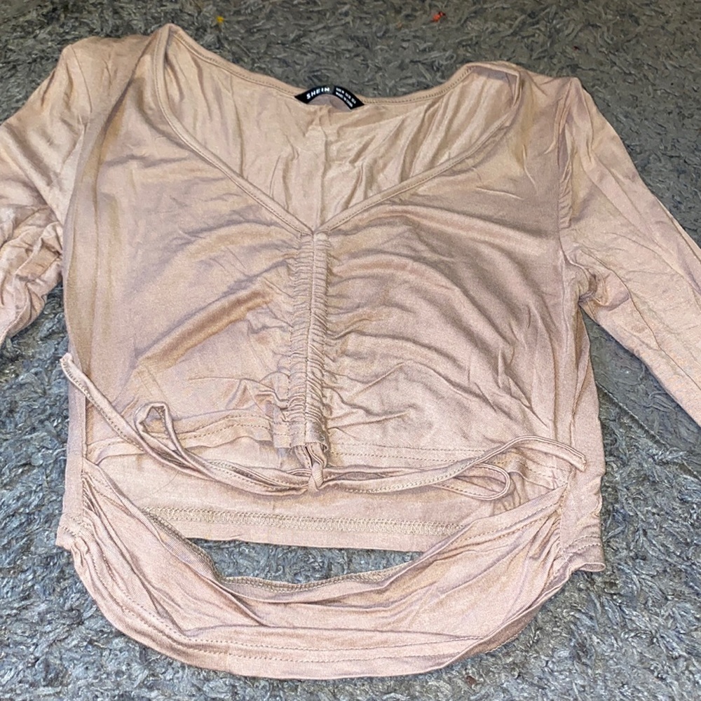 Long sleeve crop top